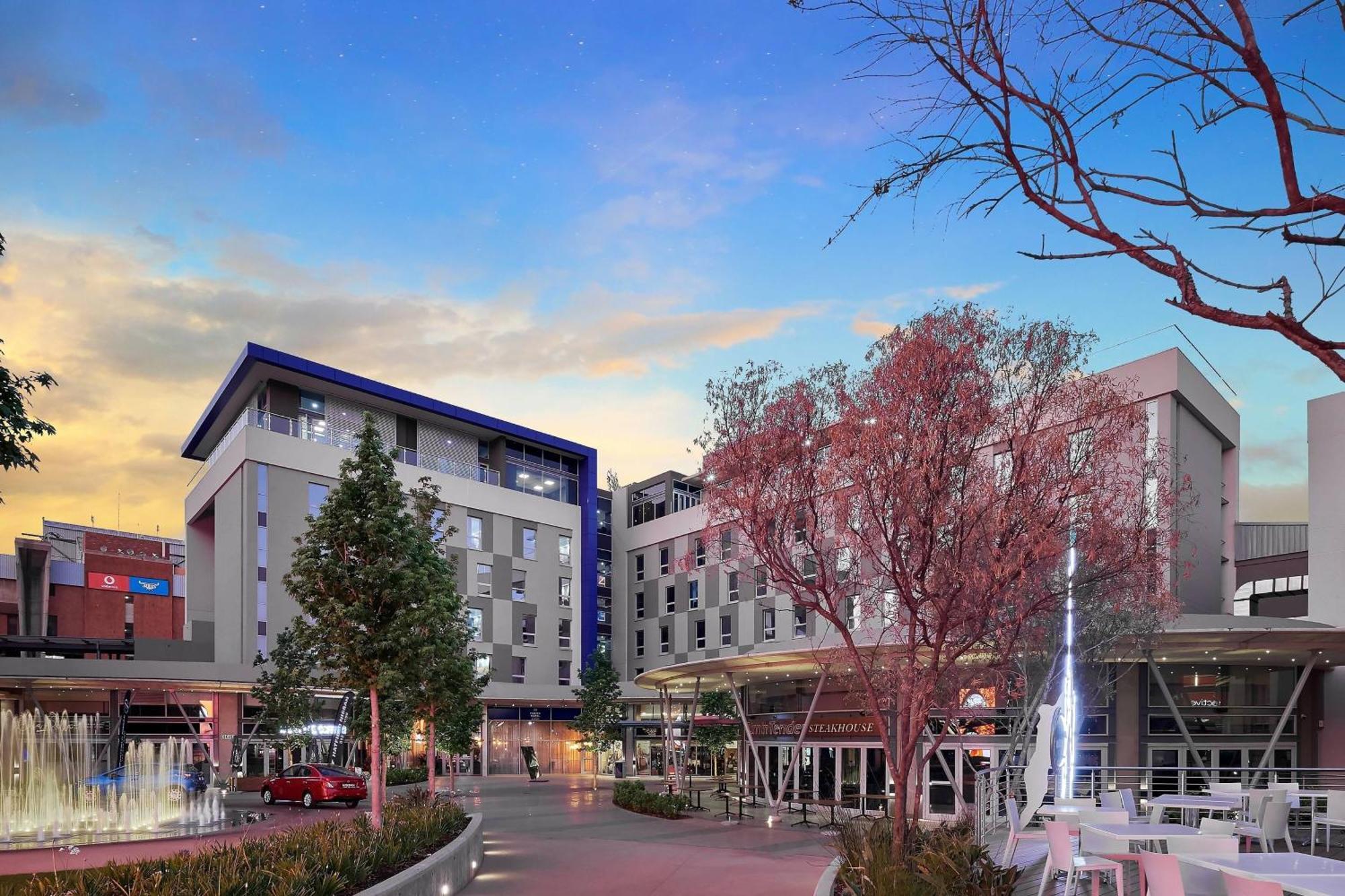 Protea Hotel By Marriott Pretoria Loftus Park Ngoại thất bức ảnh