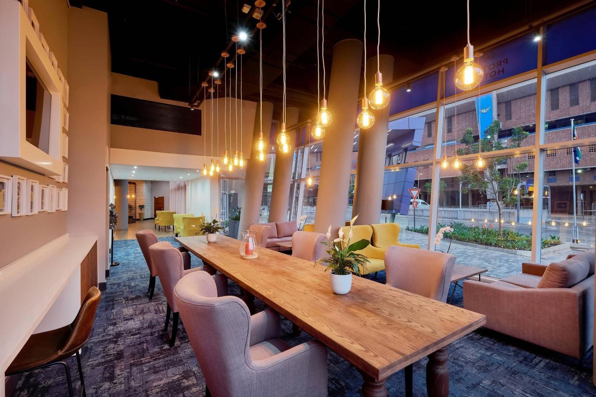 Protea Hotel By Marriott Pretoria Loftus Park Ngoại thất bức ảnh